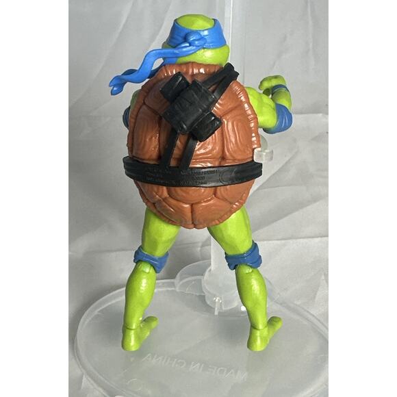 TMNT Leonardo Making Of A Ninja Target Figure Glow Turtle Loose No Swords 4” - Picture 5 of 7